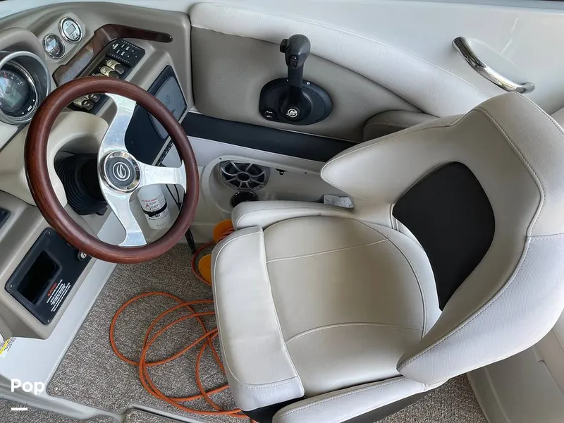 Slide: The Image of Crownline Boats 255 SS 2014 - 15261051