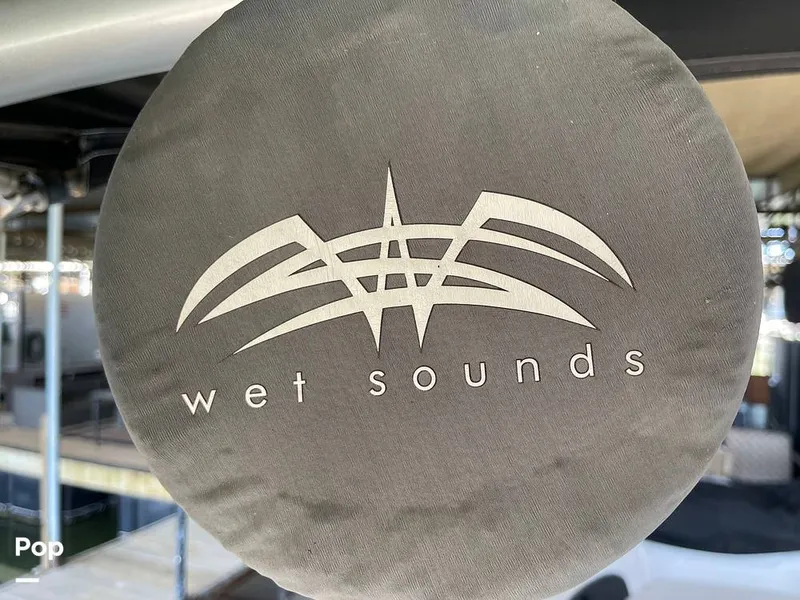 Slide: The Image of Crownline Boats 255 SS 2014 - 15261052