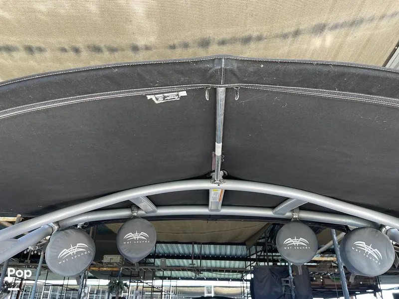 Slide: The Image of Crownline Boats 255 SS 2014 - 15261057