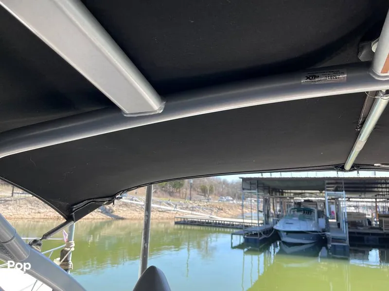 Slide: The Image of Crownline Boats 255 SS 2014 - 15261130