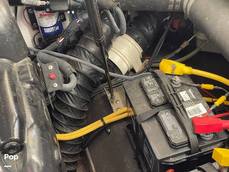 Slide: The Image of Crownline Boats 255 SS 2014 - 15261225