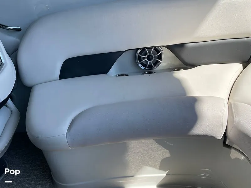 Slide: The Image of Crownline Boats 255 SS 2014 - 15261223