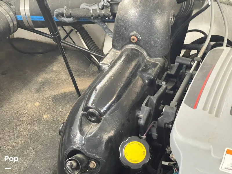 Slide: The Image of Crownline Boats 255 SS 2014 - 15261247