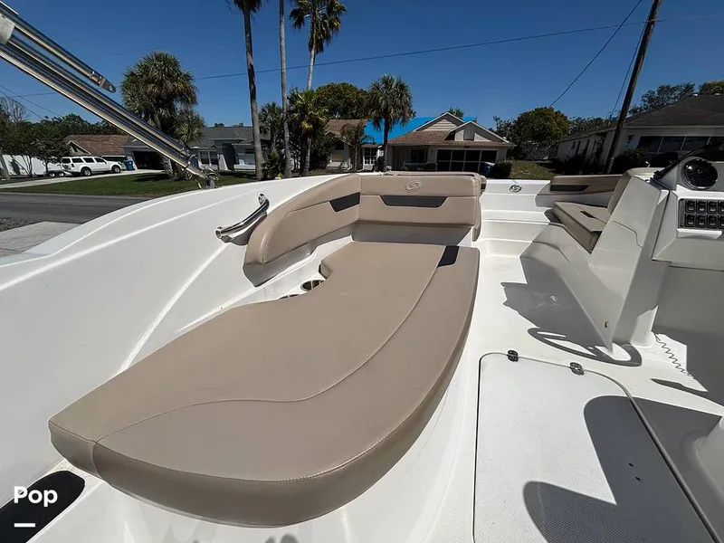 Slide: The Image of Hurricane SS 185 2022 - 15256347