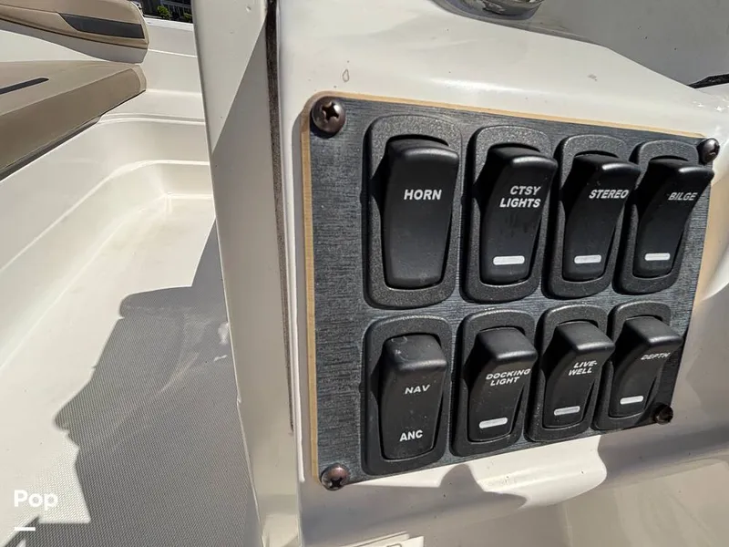 Slide: The Image of Hurricane SS 185 2022 - 15256350