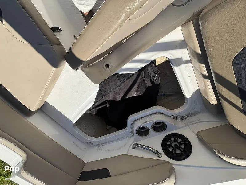 Slide: The Image of Hurricane SS 185 2022 - 15256357