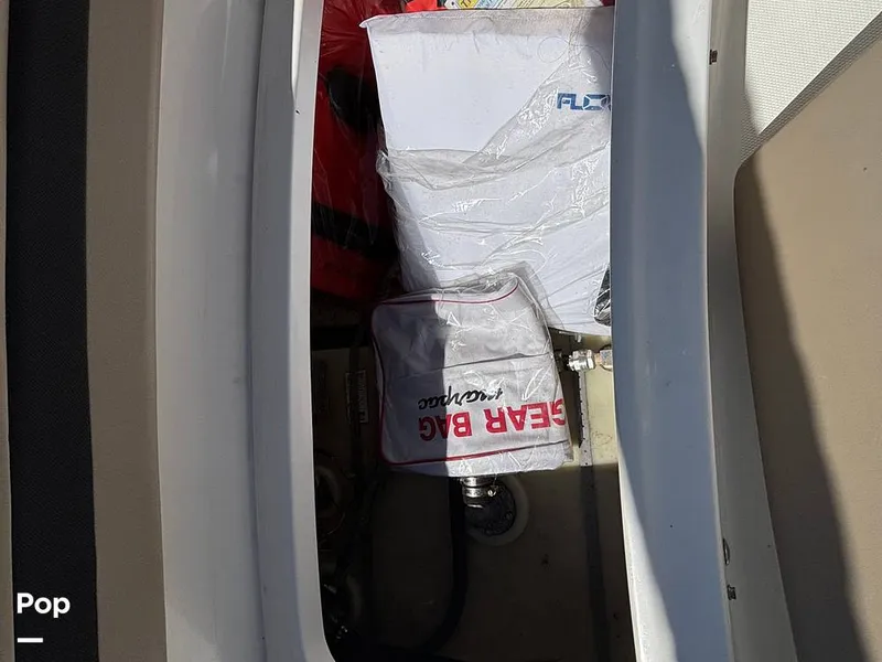 Slide: The Image of Hurricane SS 185 2022 - 15256358