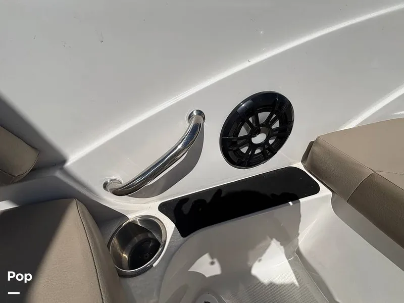 Slide: The Image of Hurricane SS 185 2022 - 15256359