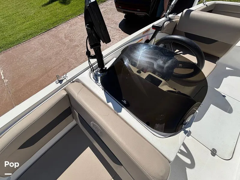 Slide: The Image of Hurricane SS 185 2022 - 15256364