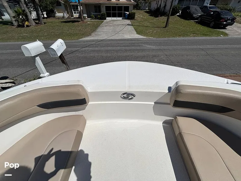 Slide: The Image of Hurricane SS 185 2022 - 15256366