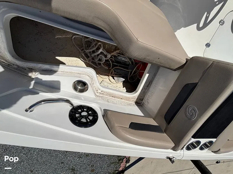 Slide: The Image of Hurricane SS 185 2022 - 15256369