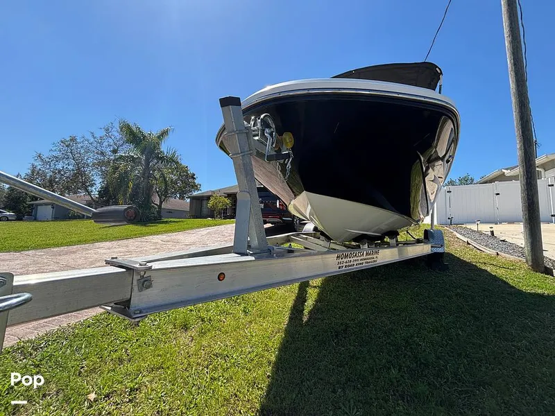 Slide: The Image of Hurricane SS 185 2022 - 15256389