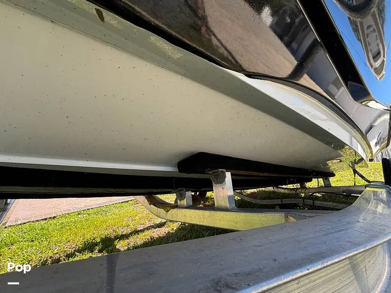 Slide: The Image of Hurricane SS 185 2022 - 15256391