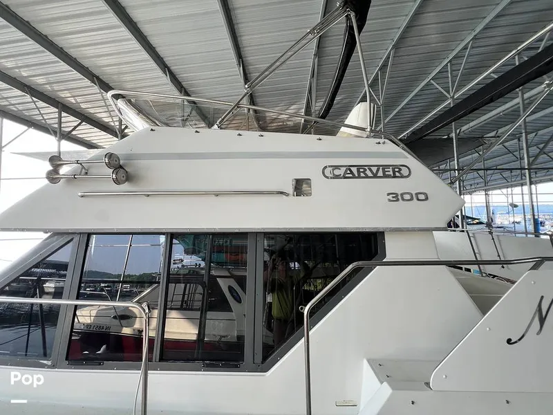 Slide: The Image of Carver 300 Aft Cabin 1994 - 15593129