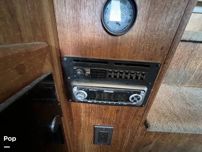 Slide: The Image of Carver Yachts 300 Aft Cabin 1994 - 15593153