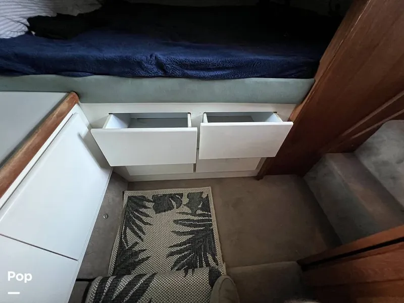 Slide: The Image of Carver Yachts 300 Aft Cabin 1994 - 15593167