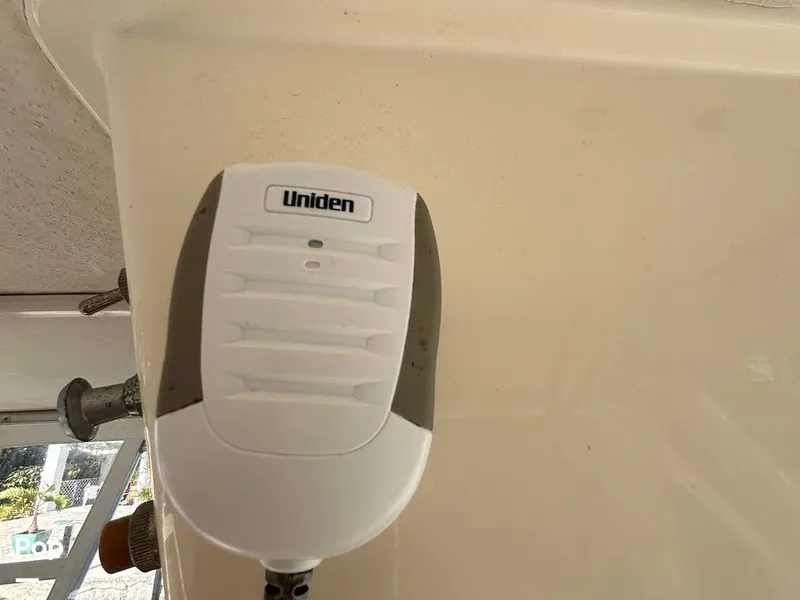 Slide: The Image of Parker 2510 Walkaround Deep V 2004 - 15235807