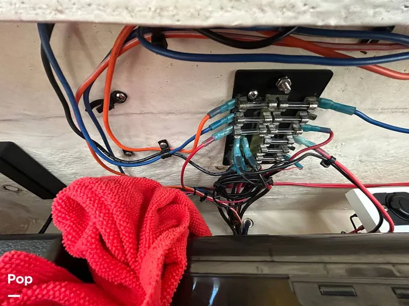 Slide: The Image of Parker 2510 Walkaround Deep V 2004 - 15235810