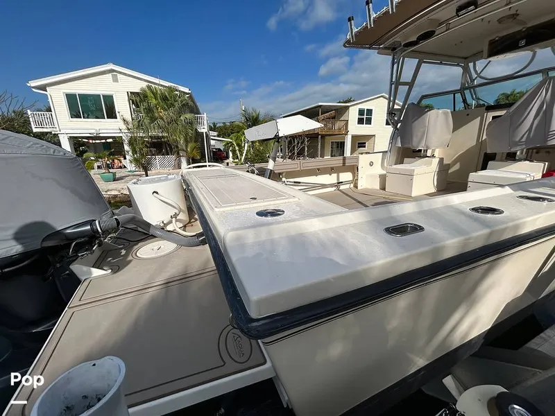 Slide: The Image of Parker 2510 Walkaround Deep V 2004 - 15235709