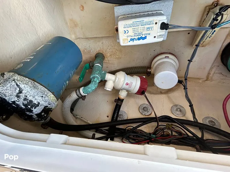 Slide: The Image of Parker 2510 Walkaround Deep V 2004 - 15235765