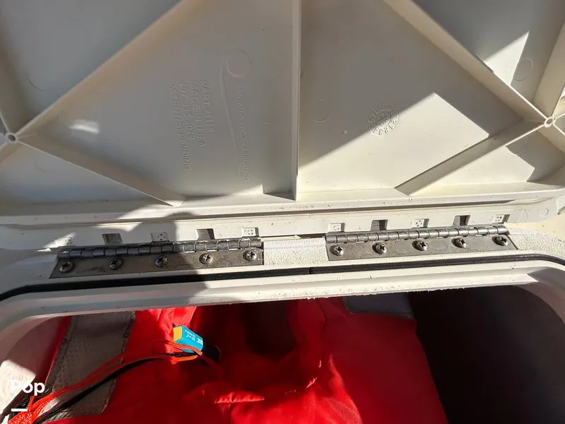 Slide: The Image of Parker 2510 Walkaround Deep V 2004 - 15235773