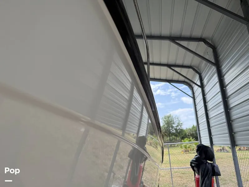 Slide: The Image of Seaswirl 2601 WA Striper 2005 - 15303171