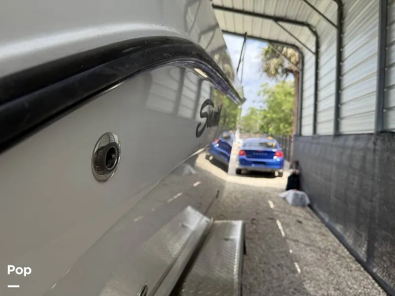 Slide: The Image of Seaswirl 2601 WA Striper 2005 - 15303206