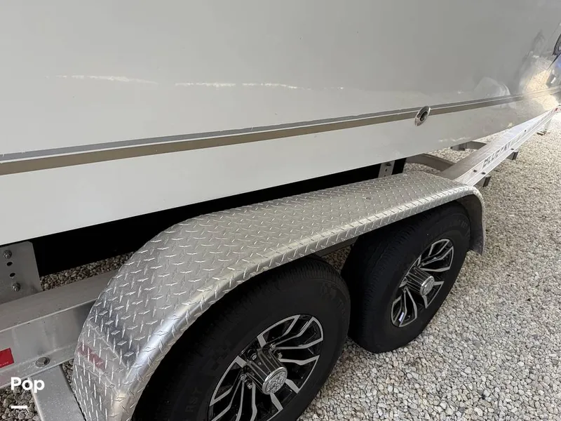 Slide: The Image of Seaswirl 2601 WA Striper 2005 - 15303212