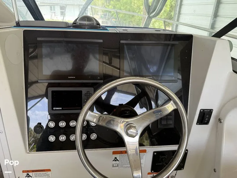 Slide: The Image of Seaswirl 2601 WA Striper 2005 - 15303233