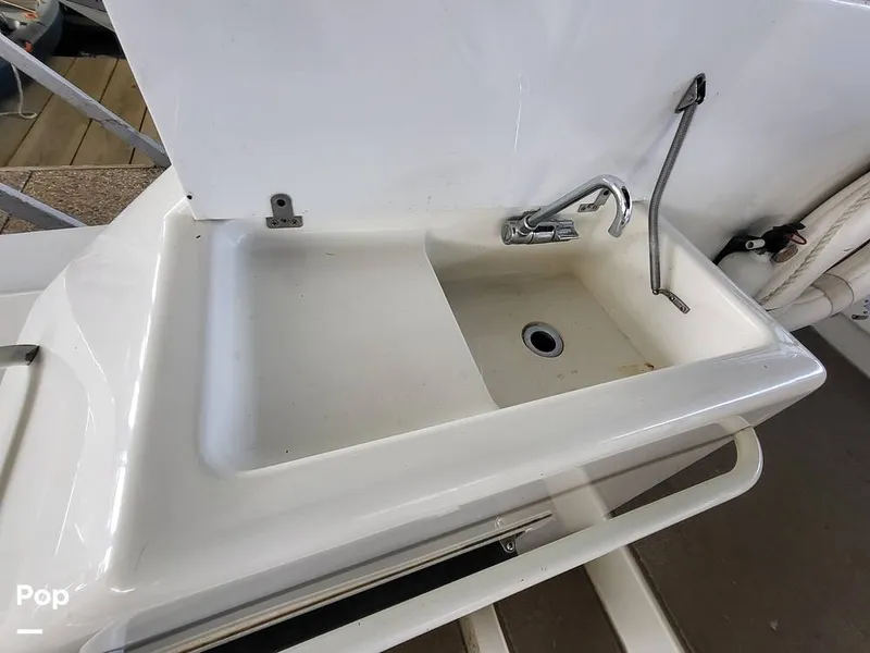 Slide: The Image of Trojan 390 1995 - 15301056