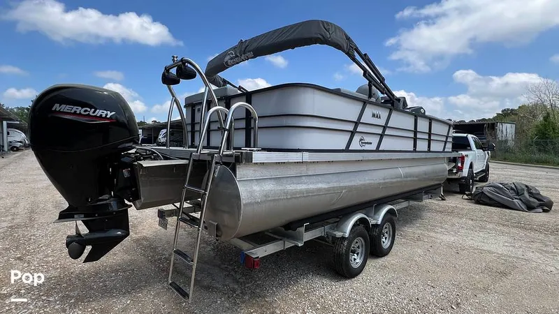 Slide: The Image of Massimo P24 Limited Max 2022 - 15295360