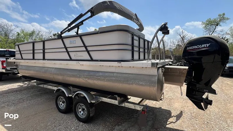 Slide: The Image of Massimo P24 Limited Max 2022 - 15295362