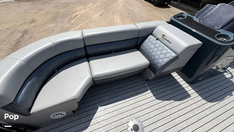 Slide: The Image of Massimo P24 Limited Max 2022 - 15295313