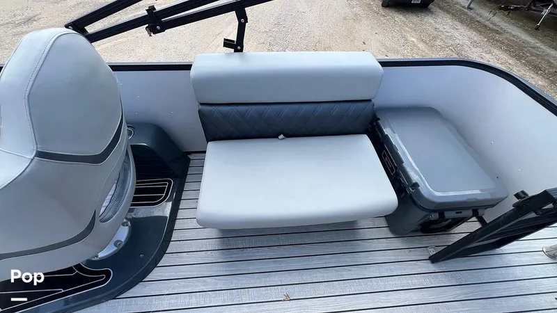 Slide: The Image of Massimo P24 Limited Max 2022 - 15295332