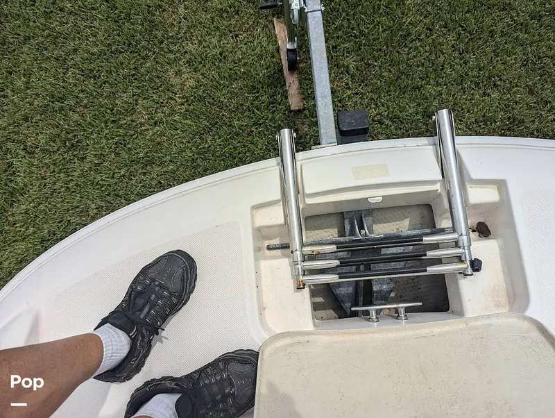 Slide: The Image of Regal 2120 Destiny 2006 - 15243112