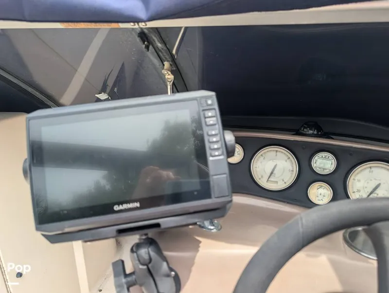 Slide: The Image of Regal 2120 Destiny 2006 - 15290779