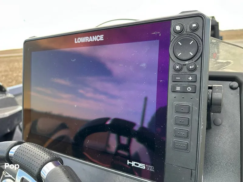 Slide: The Image of Ranger Boats Z520L 2019 - 15247309