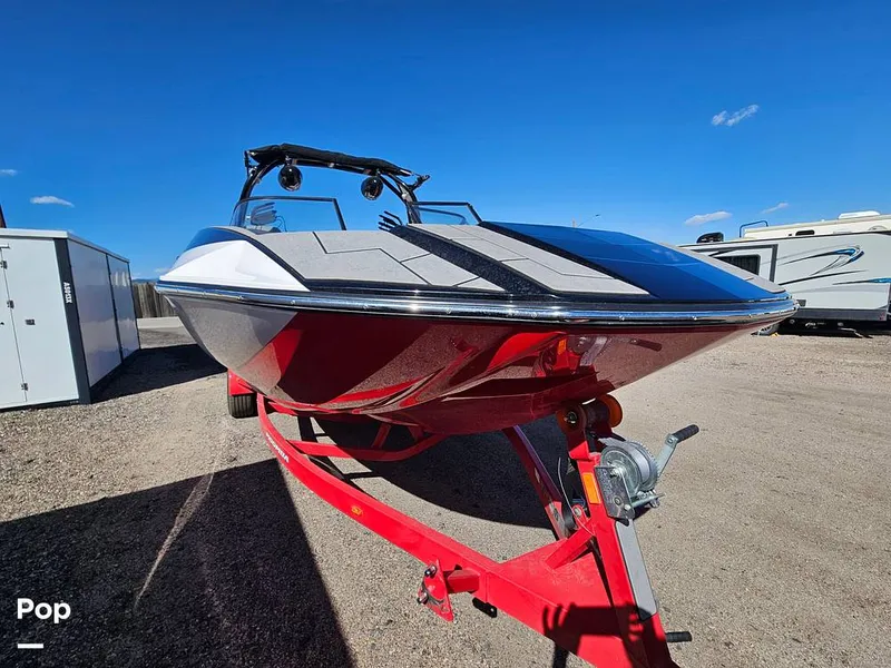 Slide: The Image of Moomba Makai 2022 - 15363304