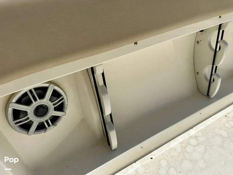 Slide: The Image of Exterior Speakers - 15406309