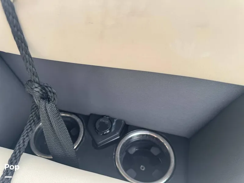 Slide: The Image of Harris 230 CR 2023 - 15277945