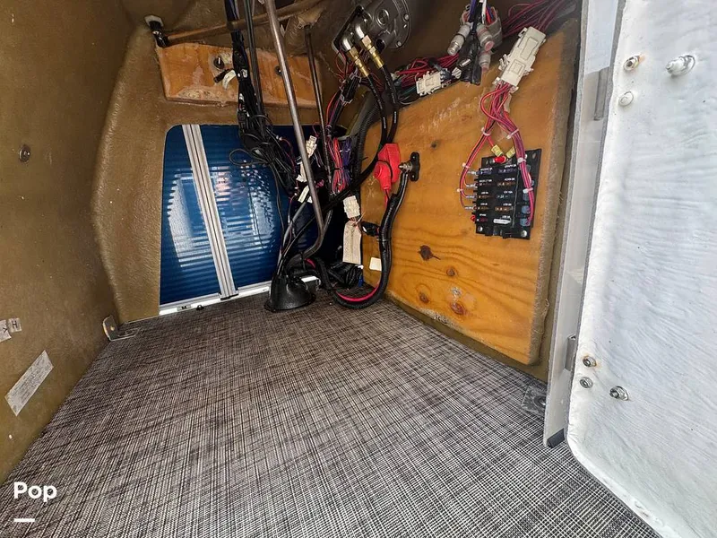 Slide: The Image of Harris 230 CR 2023 - 15277961