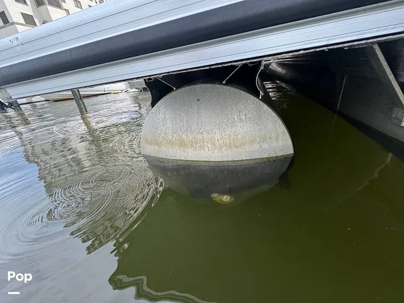 Slide: The Image of Harris 230 CR 2023 - 15277981