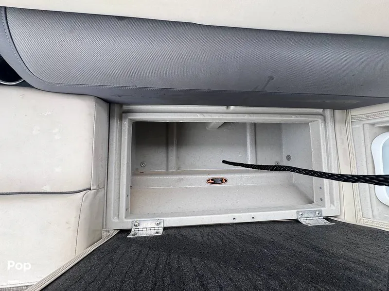 Slide: The Image of Harris 230 CR 2023 - 15278037