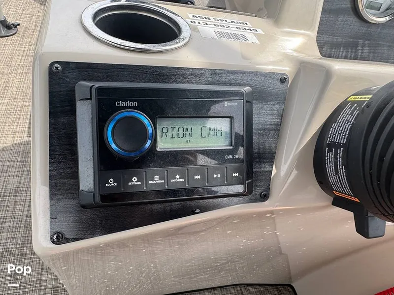 Slide: The Image of Harris 230 CR 2023 - 15278044