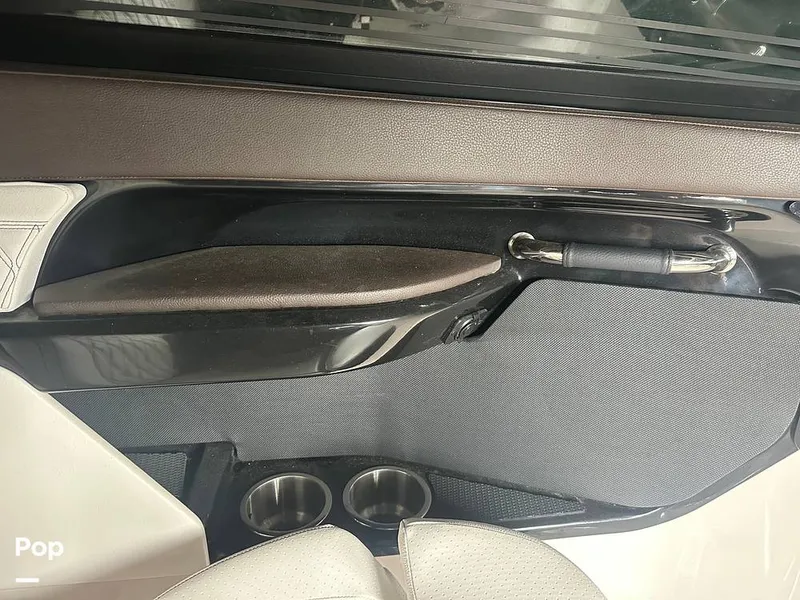 Slide: The Image of Sea Ray 260 SLX 2023 - 15308308