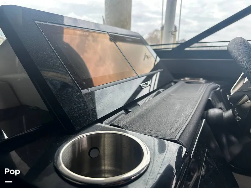 Slide: The Image of Sea Ray 260 SLX 2023 - 15308314