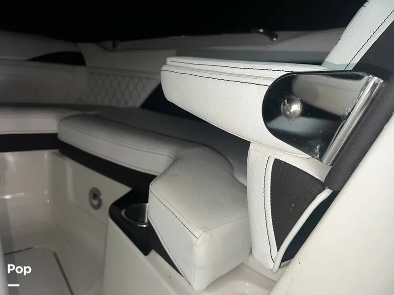 Slide: The Image of Sea Ray 260 SLX 2023 - 15308317