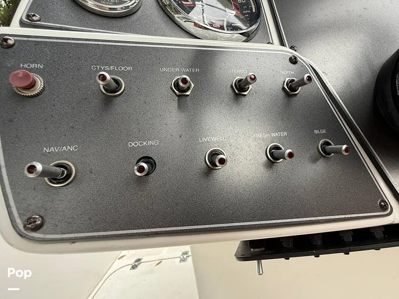 Slide: The Image of Hurricane SunDeck Sport 192RL OB 2022 - 15262714