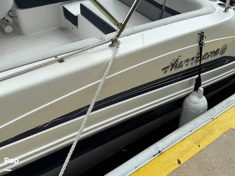 Slide: The Image of Hurricane SunDeck Sport 192RL OB 2022 - 15262747