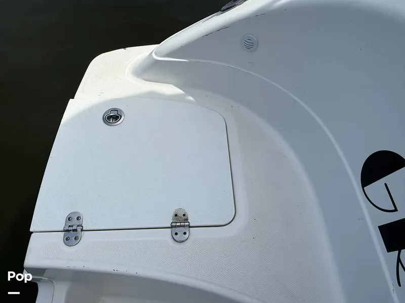 Slide: The Image of Hurricane SS 192 RL 2022 - 15304199